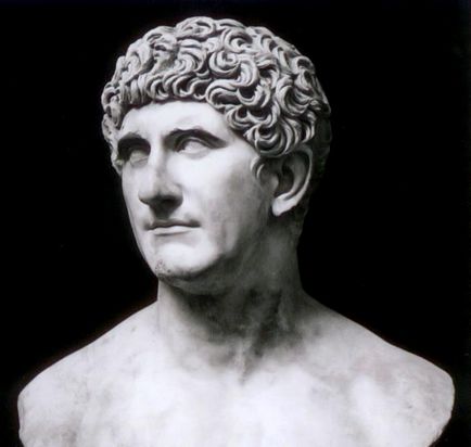 Mark Tullius Cicero - politician, orator, salvator