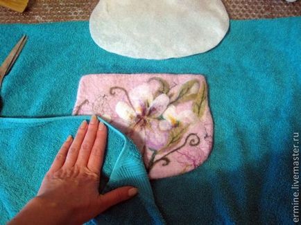 Master-clasa de cosmetice în tehnica umedă felting