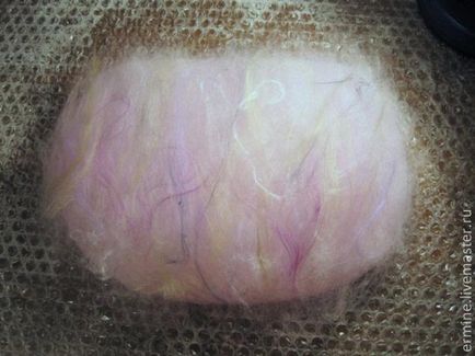 Master-clasa de cosmetice în tehnica umedă felting