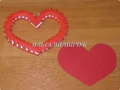 Modular origami sicriu sub forma unei inimi pentru ziua Sf. Valentin