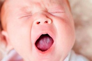 Afumă la nou-născuți - motive și ce să facă, sfaturi de la medici