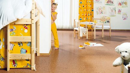 Padlóburkolat parafából készült, minden javítást a házon (bevonat) A padlóburkolatok parafa, mind a ház javítás