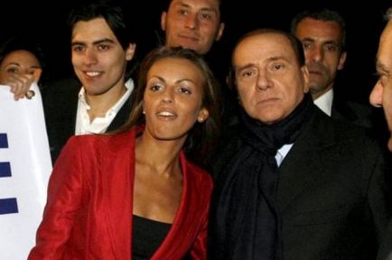 Mireasa Sylvio Berlusconi este cu 48 de ani mai tânără decât el! (18 imagini)