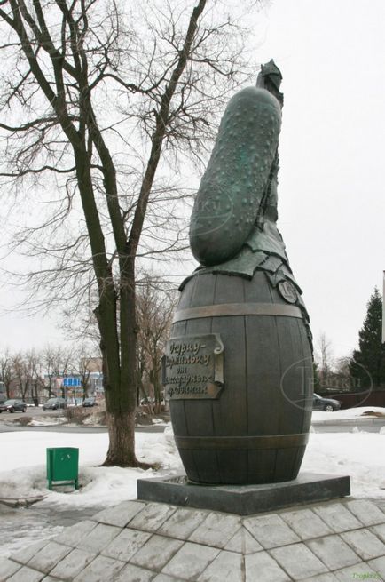 Monumentul de susținător de castraveți - Lukhovitsy, regiunea Moscova - pe hartă