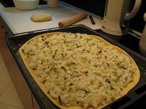 Пиріг з рисом і солоними огірками рецепт з фотографіями