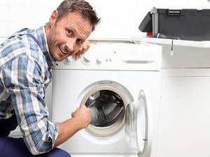 Csatlakoztassa a mosógépnek a vízellátás és csatornázás, hogyan lehet csatlakozni a saját kezét, video