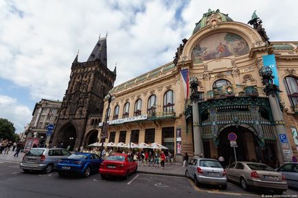 Turnul de pulbere (poarta prafului de pusca) din Praga