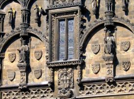 Прашната кула в Прага, история, описание, снимки, работно време, цени на билетите
