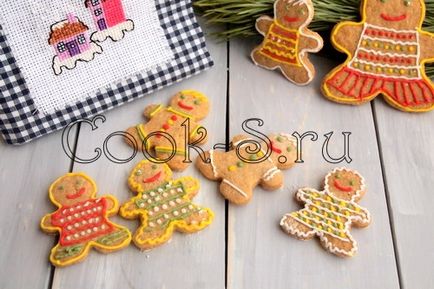 Gingerbread men - rețetă pas cu pas cu fotografie, coacere