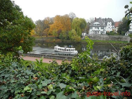 Ghid pentru Ulm - Obiective turistice, Cazare, Transport