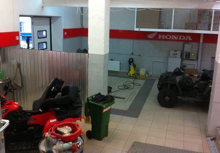Repararea motocicletelor Honda de la ifk motovillage - garantează viața lungă a bicicletei dvs.!