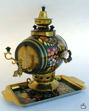 Mașină de ceai rus, în contextul