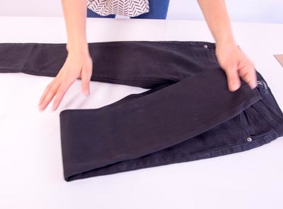 Найпростіший спосіб освіжити джинси скинни до весни