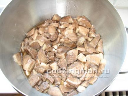 Gombával és marhahús - főzés a férfiak