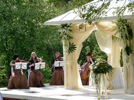 Nunta în Noginsk, în orașul smarald
