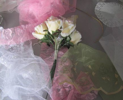 Menyasszonyi csokor, rózsa, tette saját kezével - Cukorkacsokrok, játékok, a színek, a papír a