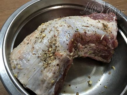 Carnea de porc coaptă în cuptor, hozoboz - știm despre toate produsele alimentare