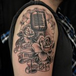 Tattoo foto microfon, valoare și miniaturi