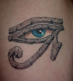 Tetoválás, hogy megvédje az szemmel verés, nisata