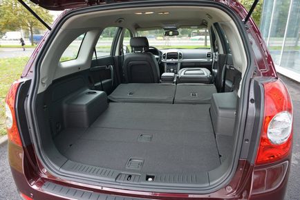 Tesztvezetés az új Chevrolet Captiva (Chevrolet Captiva) végül egy dízel! (Test meghajtók) Tesztvezetés az új Chevrolet Captiva (Chevrolet Captiva) végül egy dízel!