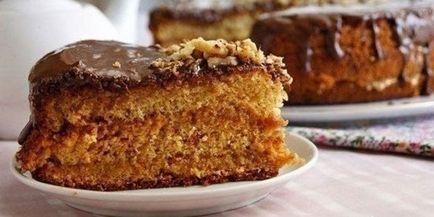 Торт медовик покрокові класичні рецепти приготування в домашніх умовах з фото і відео