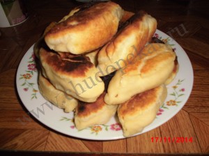 Сирне тісто - рецепт смажені пиріжки з картоплею
