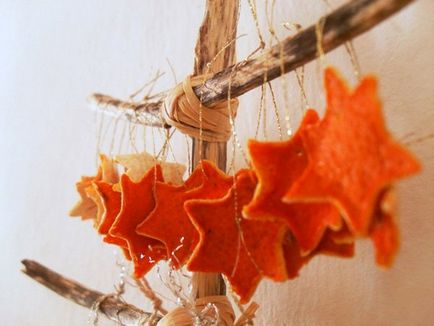 Ornamente din tangerine, de exemplu de facut, fotografie