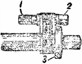 Dispozitivul unui mitralieră manuală