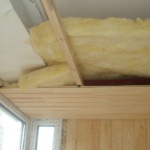Încălzirea plafonului loggiei și a balconului cu propriile mâini (video)