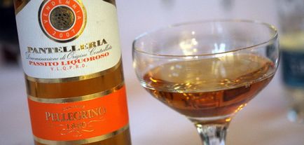 Vinuri italiene cele mai bune vinuri italiene albe și roșii și fotografii de vinuri italiene