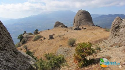 Сходження на Демерджі - гора в криму фото і відео