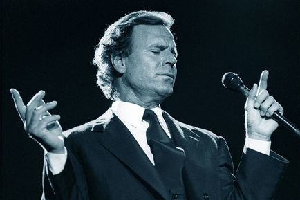 Julio Iglesias - életrajz, a személyes élet, a zene és a hírek 2017