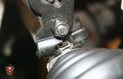 Заміна шрус (або пильовика), обслуговування і ремонт автомобілів vw
