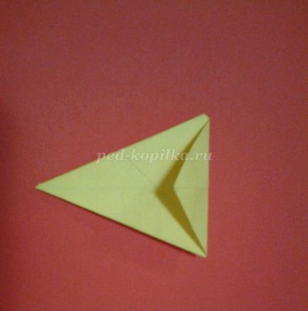 Star în tehnica origami pentru copiii de vârstă școlară