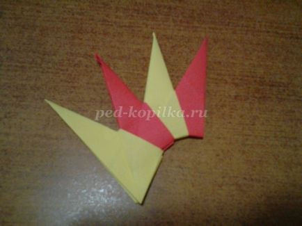 Star în tehnica origami pentru copiii de vârstă școlară