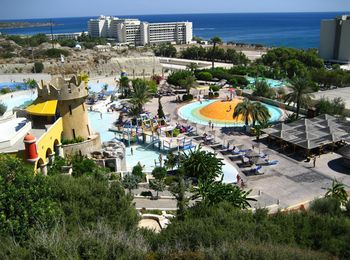 Waterpark of waterpark de la Rhodes preturi, mod de operare, atractii, în cazul în care este situat