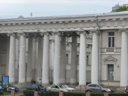 Anichkov Palace, Sankt Petersburg, Rusia descriere, fotografie, unde este pe hartă, cum se ajunge