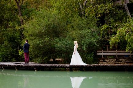 Богемна весілля на озері в садибі Семигір'я