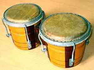 Bongo (bongo), un instrument muzical cubanez