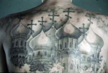 Ce înseamnă de fapt tatuajele criminalilor?