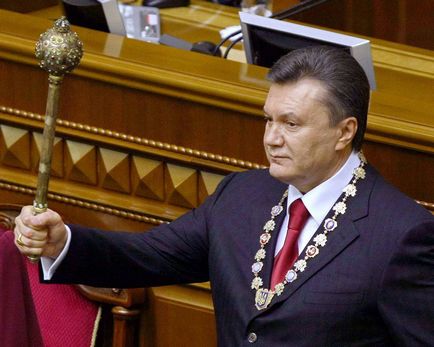 Що хоче сказати янукович і чого боїться українська влада