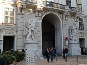 Palatul complex hofburg, ghiduri de mashapasha