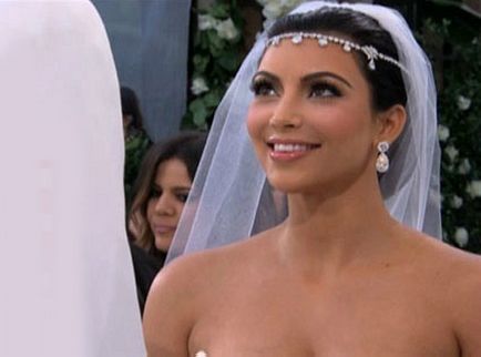 Schițe de rochii de mireasă kim kardashian de la vera wang, o bârfă