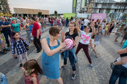 Dacă plictisitor în curte