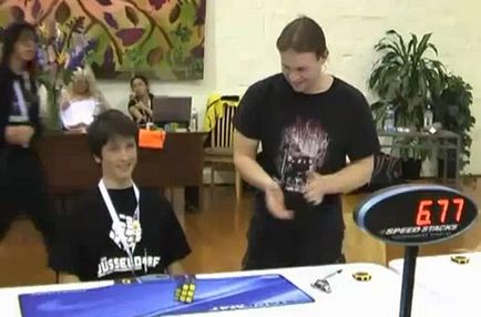 Felix - nagyon gyorsan összegyűjteni a Rubik-kocka világrekordot összeszerelés a Rubik-kocka, a világrekordot