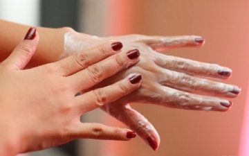 Glicerina pentru măști de mână și alte utilizări la domiciliu