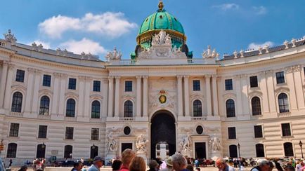 Palatul Imperial Hofburg din Viena (17 fotografii, descriere, informații)