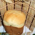 Cum să coaceți pâine albă netedă într-un filtru de pâine sau într-un cuptor, expertoza