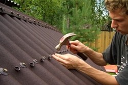Як крити дах і як кріпити ондулін