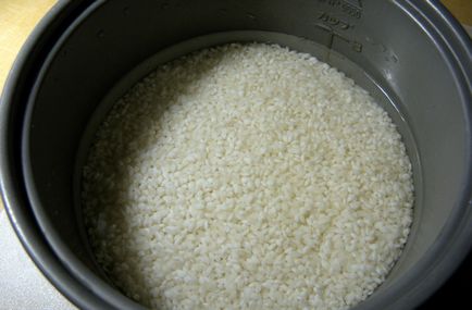 Як правильно варити рис